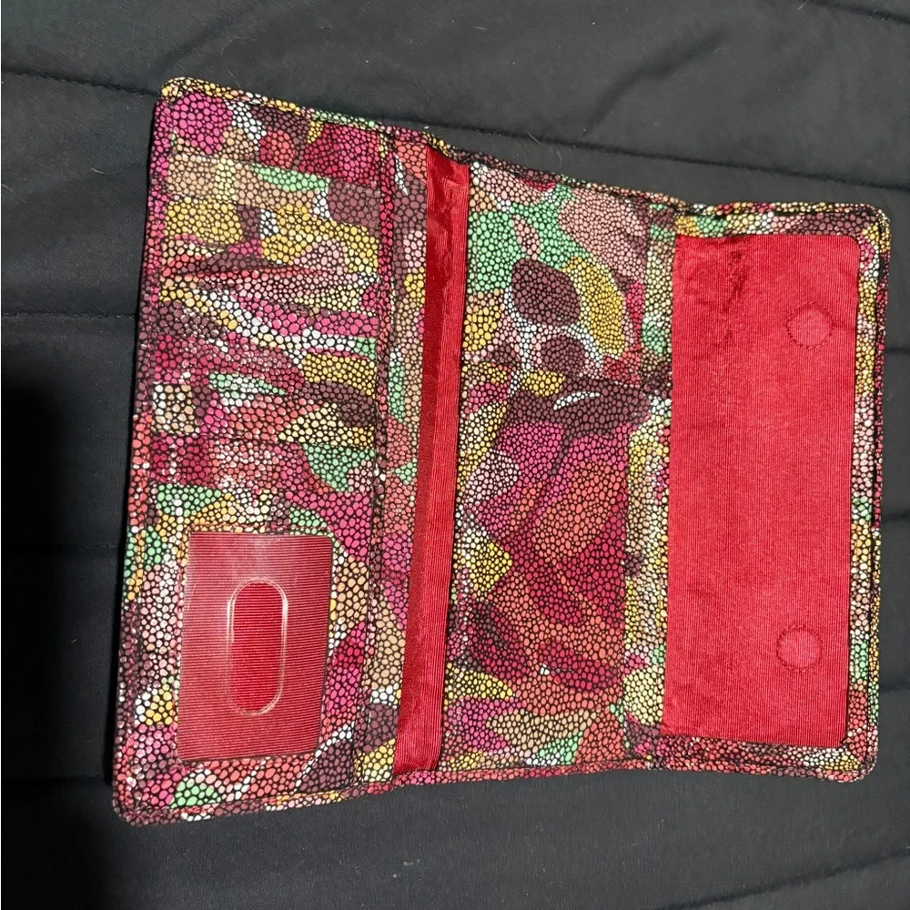 HOBO Colorful Patterned Women's Clutch - Picture 2 of 6